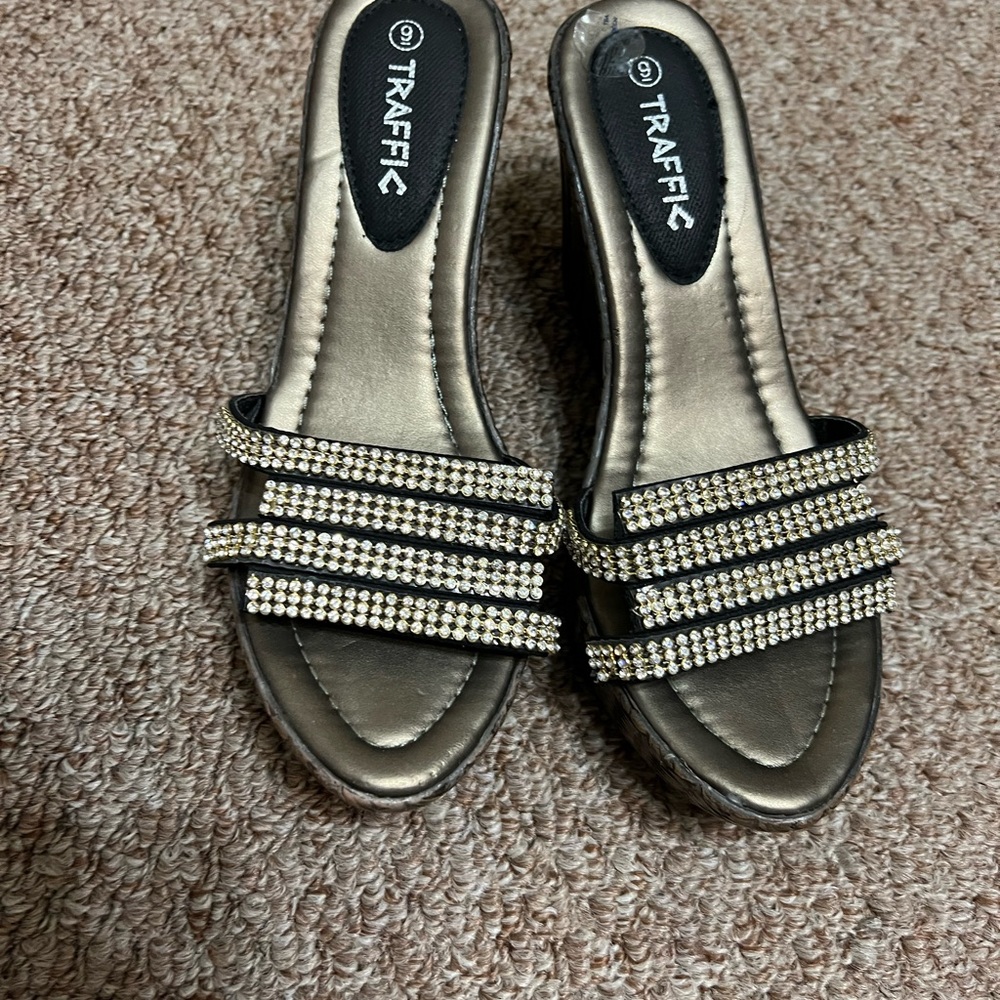 Traffic wedge high heals with diamonds
